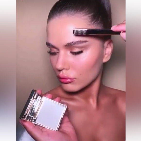 ICONIC LONDON THE BROW SILK KIT NWT - Picture 7 of 11